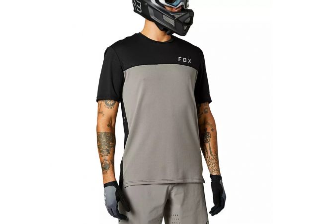 https://www.ovelo.fr/41416/maillot-homme-fox-flexair-delta-gris.jpg