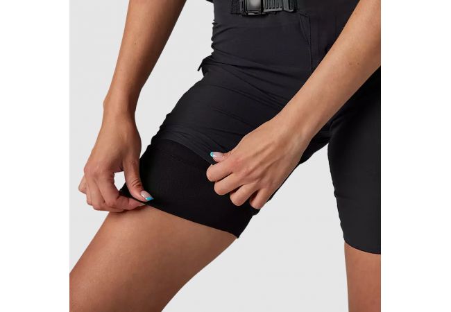 https://www.ovelo.fr/42020/short-flexair-ascent-avec-doublure-femme.jpg