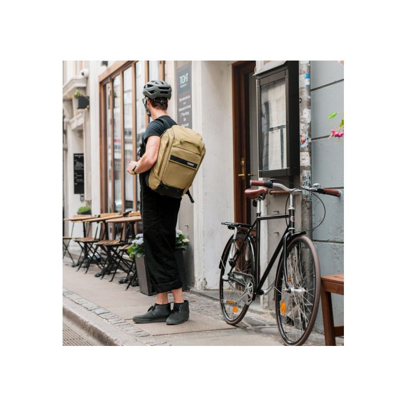 https://www.ovelo.fr/43800-thickbox_extralarge/sacoche-de-velo-et-sac-a-dos-thule-hybride-26l-nutria.jpg